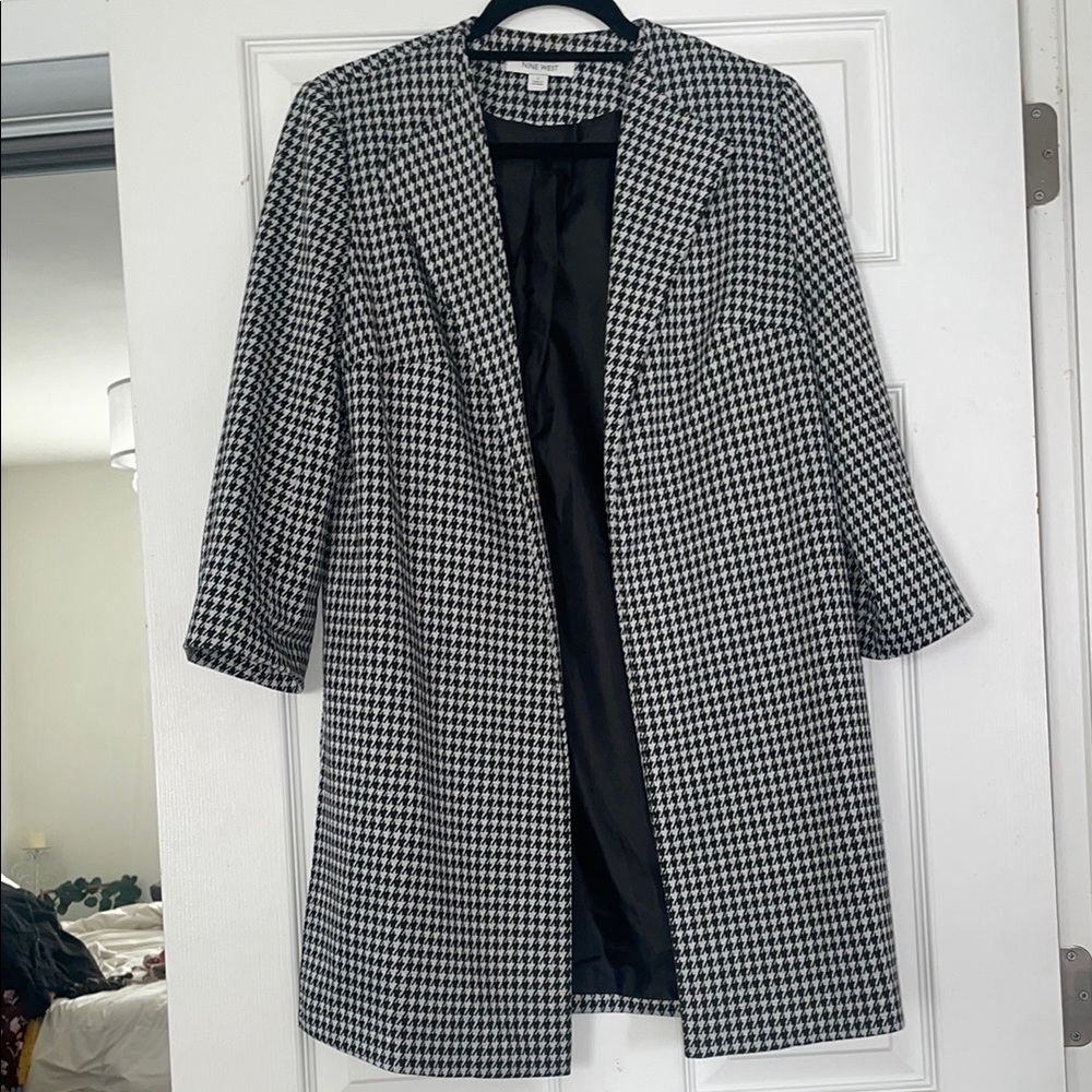 Nine West Black and White Houndstooths Blazer with Notched Lapel